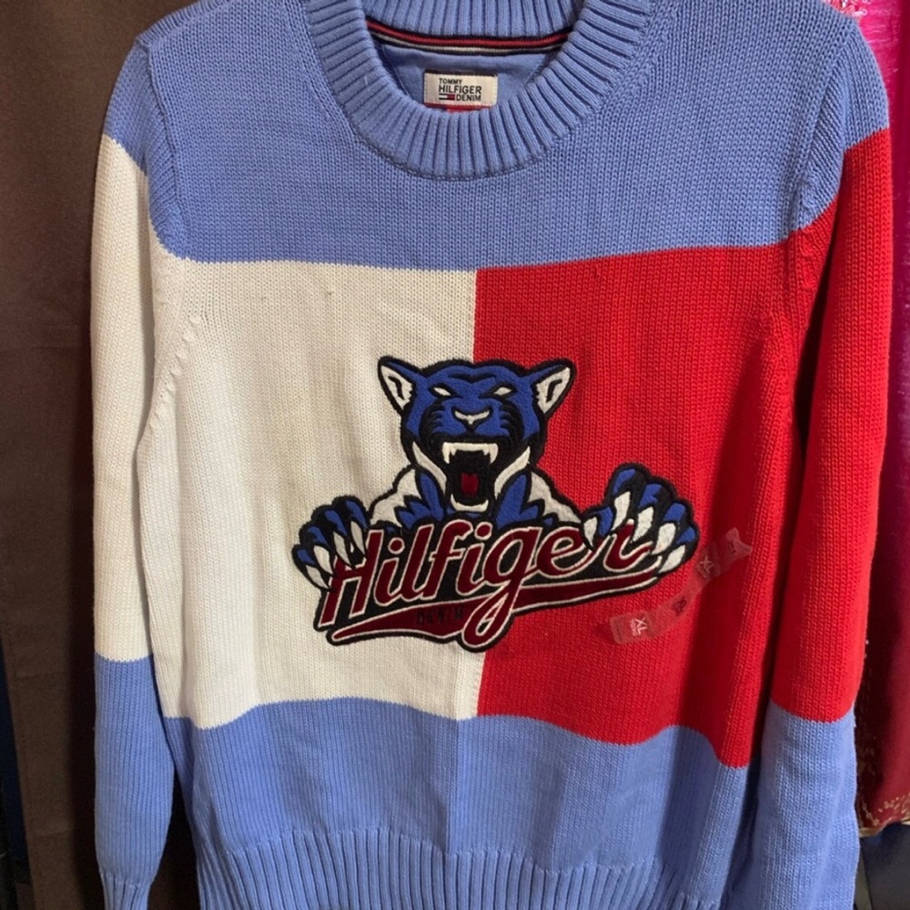 Tommy Hilfiger Women’s Sweater - Blue, Red, White